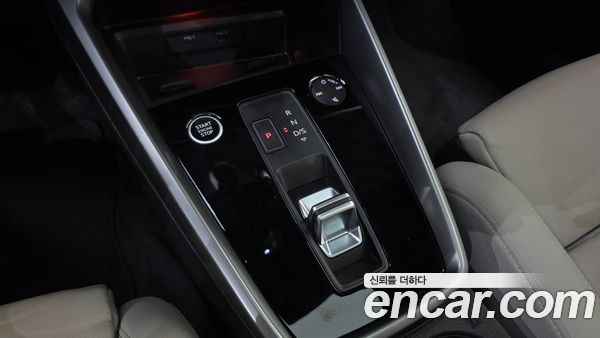 Audi A3 2023, фото 12