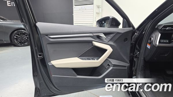 Audi A3 2023, фото 14