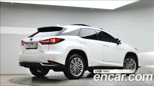 Lexus RX 2022, фото 2