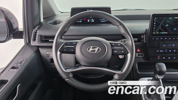 Hyundai Staria 2025, фото 19