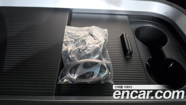 Hyundai Staria 2025, фото 21