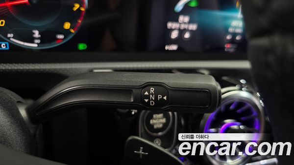 Mercedes-Benz A-Class 2022, фото 11