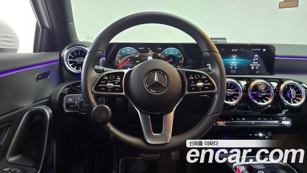 Mercedes-Benz A-Class 2022, фото 18