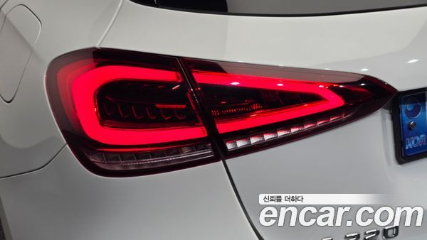 Mercedes-Benz A-Class 2022, фото 8