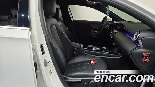 Mercedes-Benz A-Class 2022, фото 15