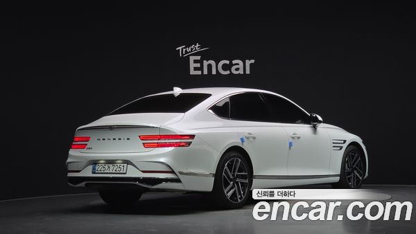 Genesis G80 2025, фото 2