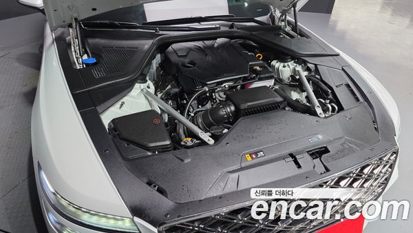 Genesis G80 2025, фото 6
