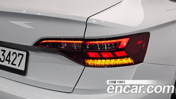 Volkswagen Jetta 2021, фото 8