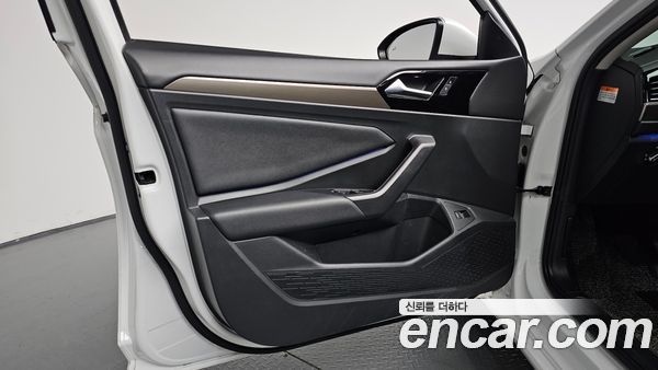 Volkswagen Jetta 2021, фото 13