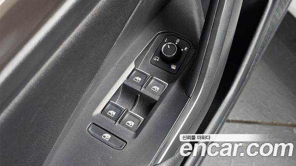 Volkswagen Jetta 2021, фото 28