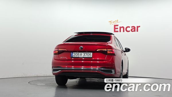 Volkswagen Jetta 2023, фото 4