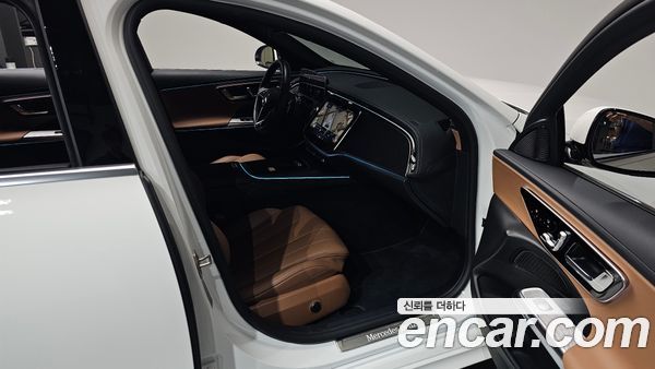 Mercedes-Benz E-Class 2025, фото 16