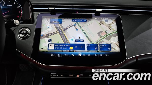 Mercedes-Benz E-Class 2025, фото 19