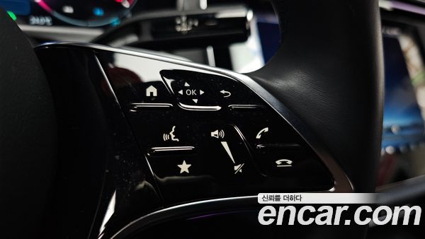 Mercedes-Benz E-Class 2025, фото 30