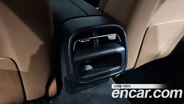 Mercedes-Benz E-Class 2025, фото 33