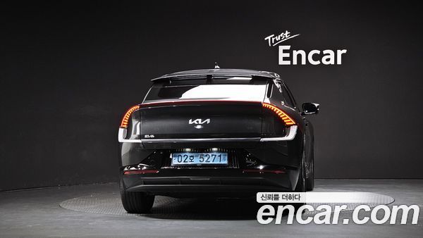 Kia EV6 2024, фото 4