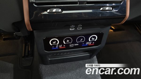 BMW 5 Series 2024, фото 34