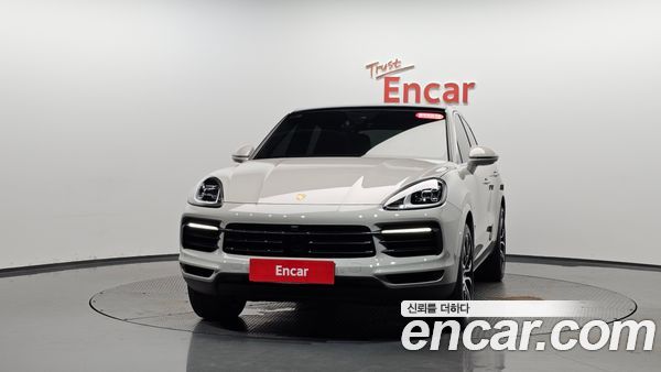 Porsche Cayenne 2023, фото 2