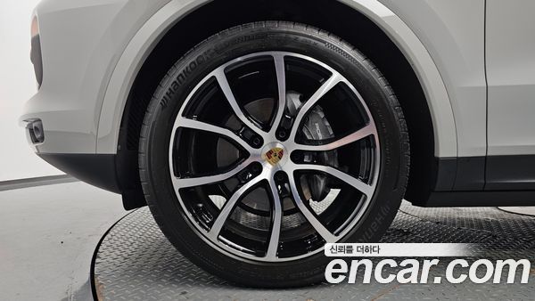 Porsche Cayenne 2023, фото 4