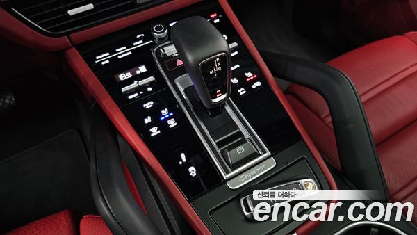 Porsche Cayenne 2023, фото 11