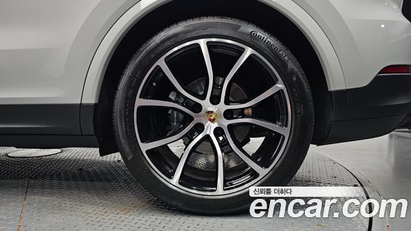 Porsche Cayenne 2023, фото 6
