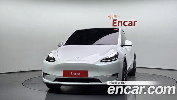 Tesla Model Y 2022, фото 3