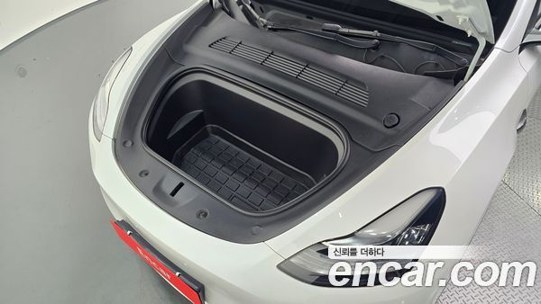 Tesla Model Y 2022, фото 6