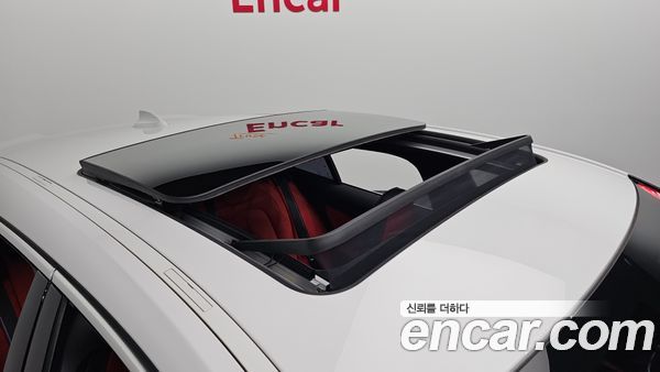 BMW 1 Series 2024, фото 31