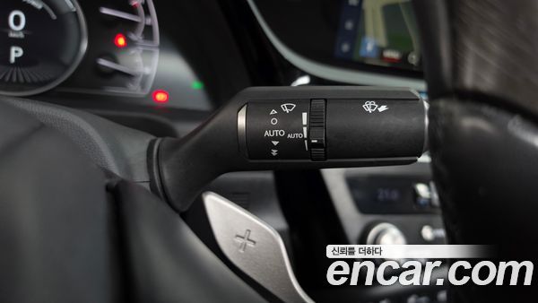 Lexus ES 2023, фото 30