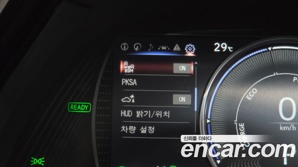 Lexus ES 2023, фото 32
