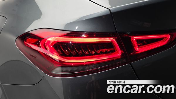 Mercedes-Benz GLE 2021, фото 9