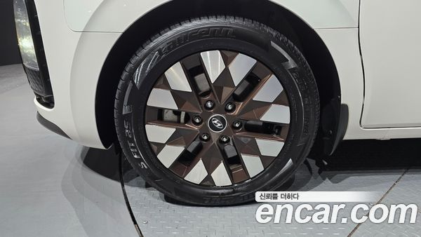 Hyundai Staria 2022, фото 5