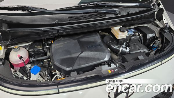 Hyundai Staria 2022, фото 6