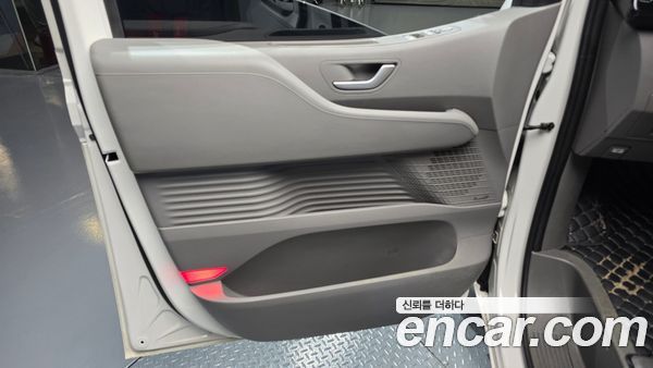 Hyundai Staria 2022, фото 14