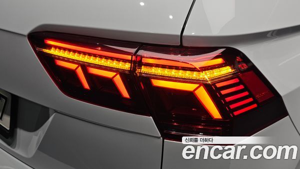 Volkswagen Tiguan 2022, фото 8