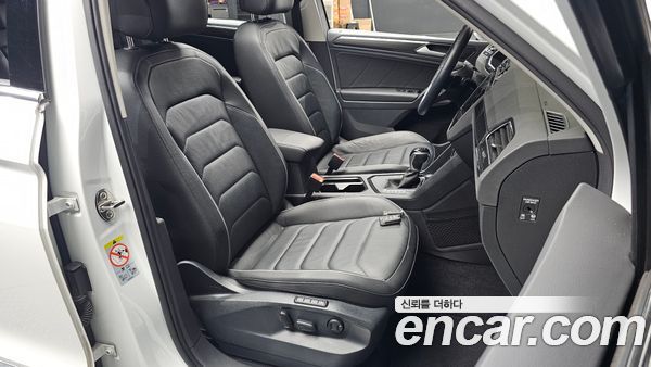 Volkswagen Tiguan 2022, фото 15