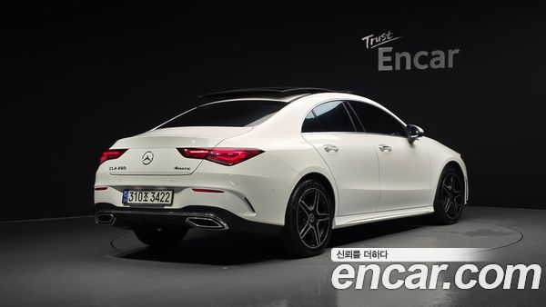 Mercedes-Benz CLA 2023, фото 2