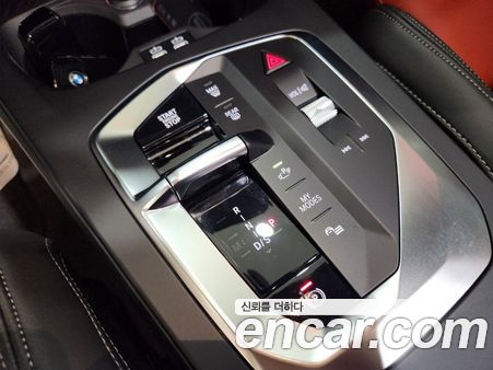 BMW 1 Series 2025, фото 9