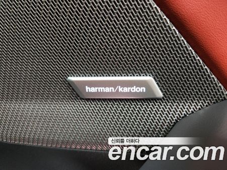 BMW 1 Series 2025, фото 17