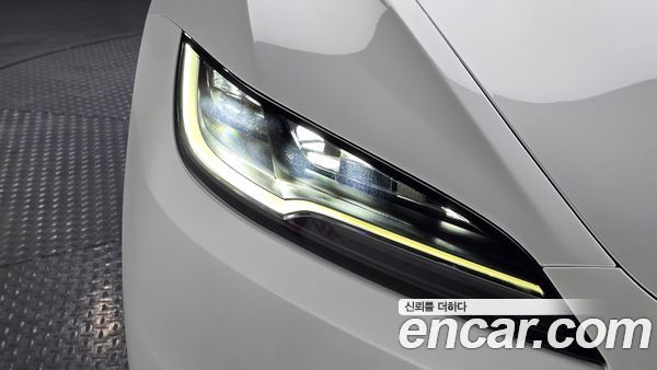 Tesla Model 3 2024, фото 7