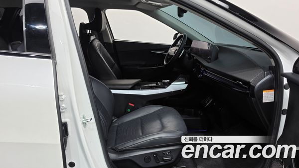 Kia EV6 2023, фото 16