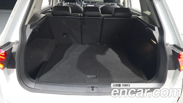 Volkswagen Tiguan 2020, фото 31