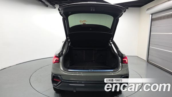 Audi Q3 2023, фото 20