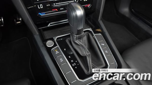 Volkswagen Arteon 2023, фото 11