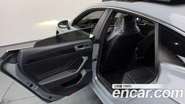 Volkswagen Arteon 2023, фото 25