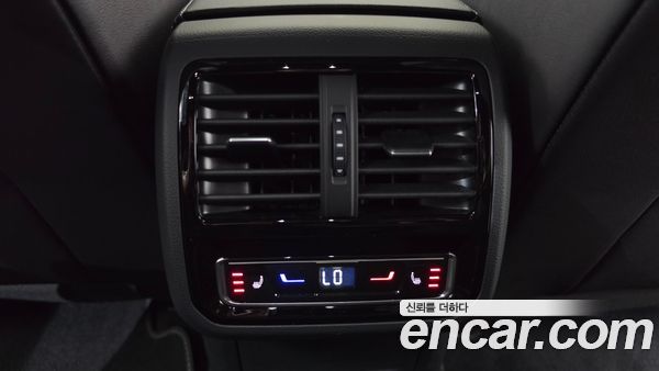 Volkswagen Arteon 2023, фото 34