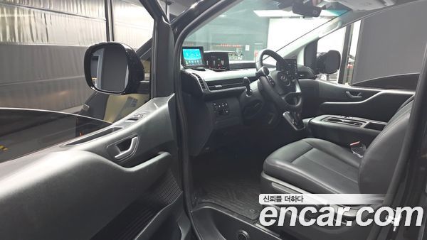 Hyundai Staria 2024, фото 13