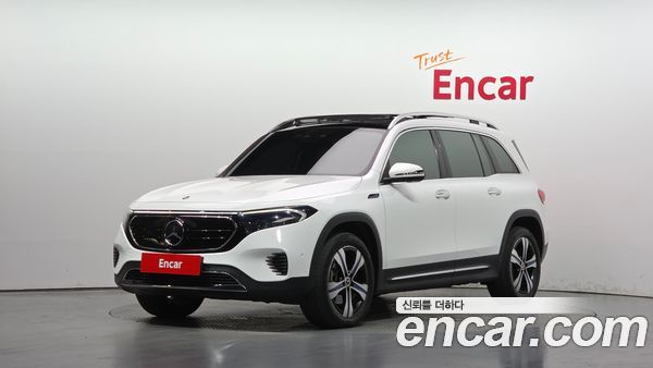 Mercedes-Benz EQB 2022