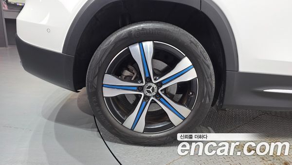 Mercedes-Benz EQB 2022, фото 5