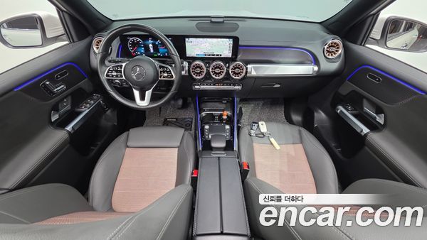 Mercedes-Benz EQB 2022, фото 10